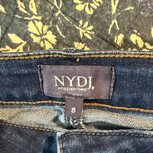 NYDJ Women’s Dark Blue Barbara Bootcut Jeans NWOT - Picture 2 of 4